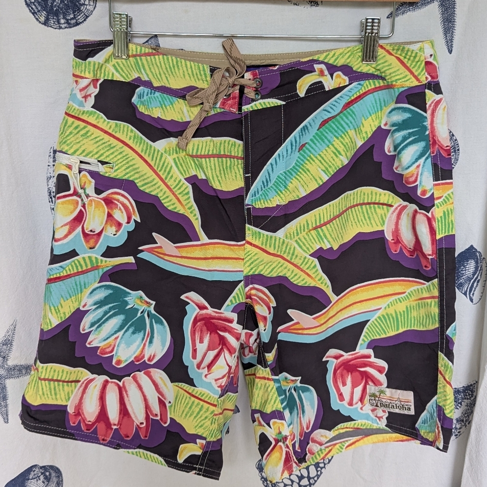 Pataloha Patagonia 88 Bananas Black Boardshorts Size 32 Excellent Condition